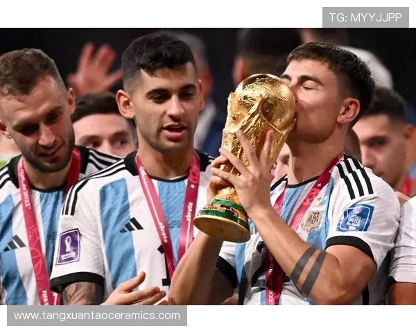 迪巴拉妻子透露与丈夫因孩子取名问题产生争执的背后故事 迪巴拉妻子透露与丈夫因孩子取名问题产生争执的背后故事