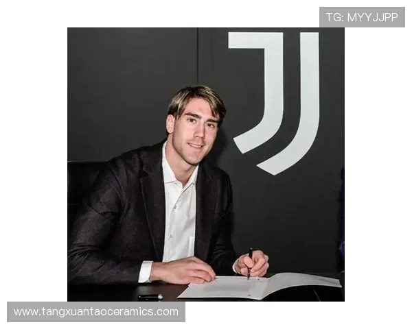 尤文图斯冬窗或继续寻求租借莫利纳 并附带买断条款 尤文图斯冬窗或继续寻求租借莫利纳 并附带买断条款